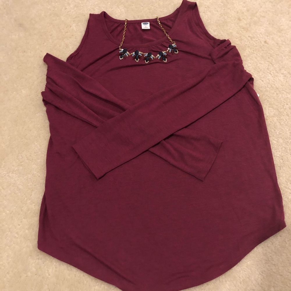 Old Navy Peek a boo shoulder